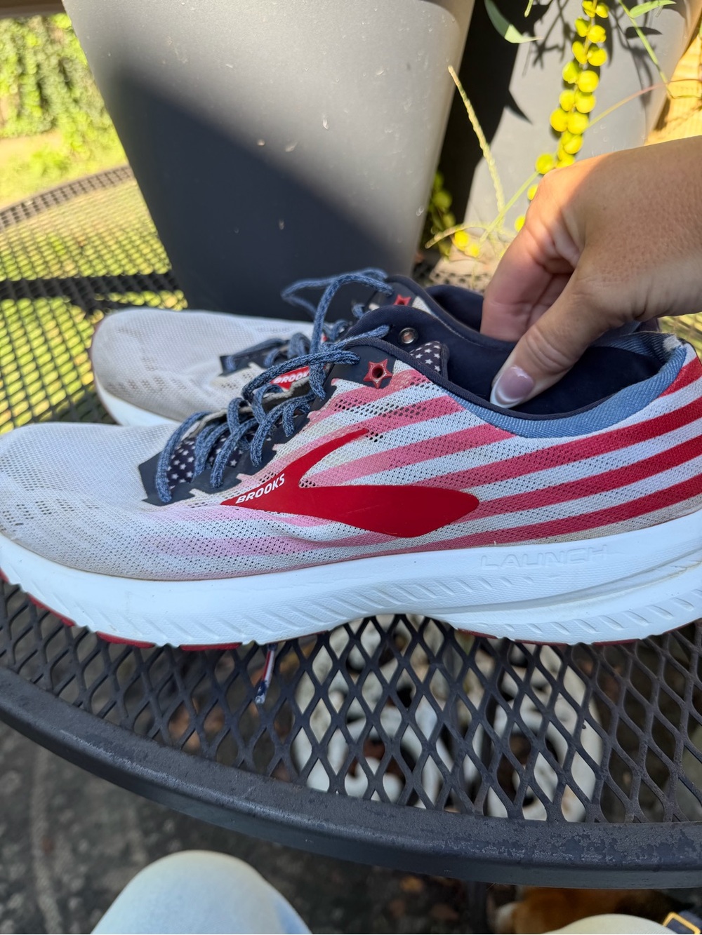Brooks Launch 6 "Old Glory" Special Edition